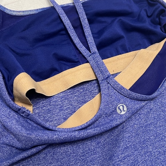Lululemon Flow Y Tank with built in bra - Picture 5 of 6